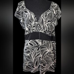 Retro HOT TEMPERED Bold Black&White Abstract Print Empire Waist Tunic Plus Sz 3X
